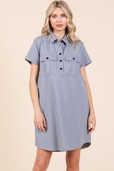 Robe chemise à manches courtes avec col et détails boutonnés Mittoshop