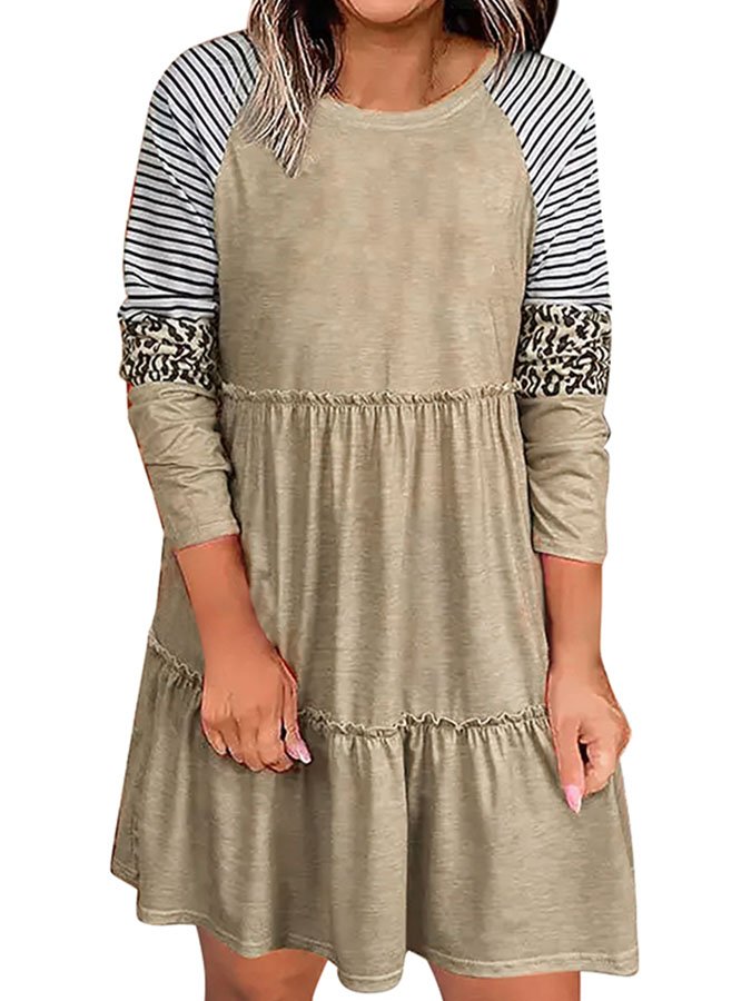 Robe à manches longues à col rond et à volants