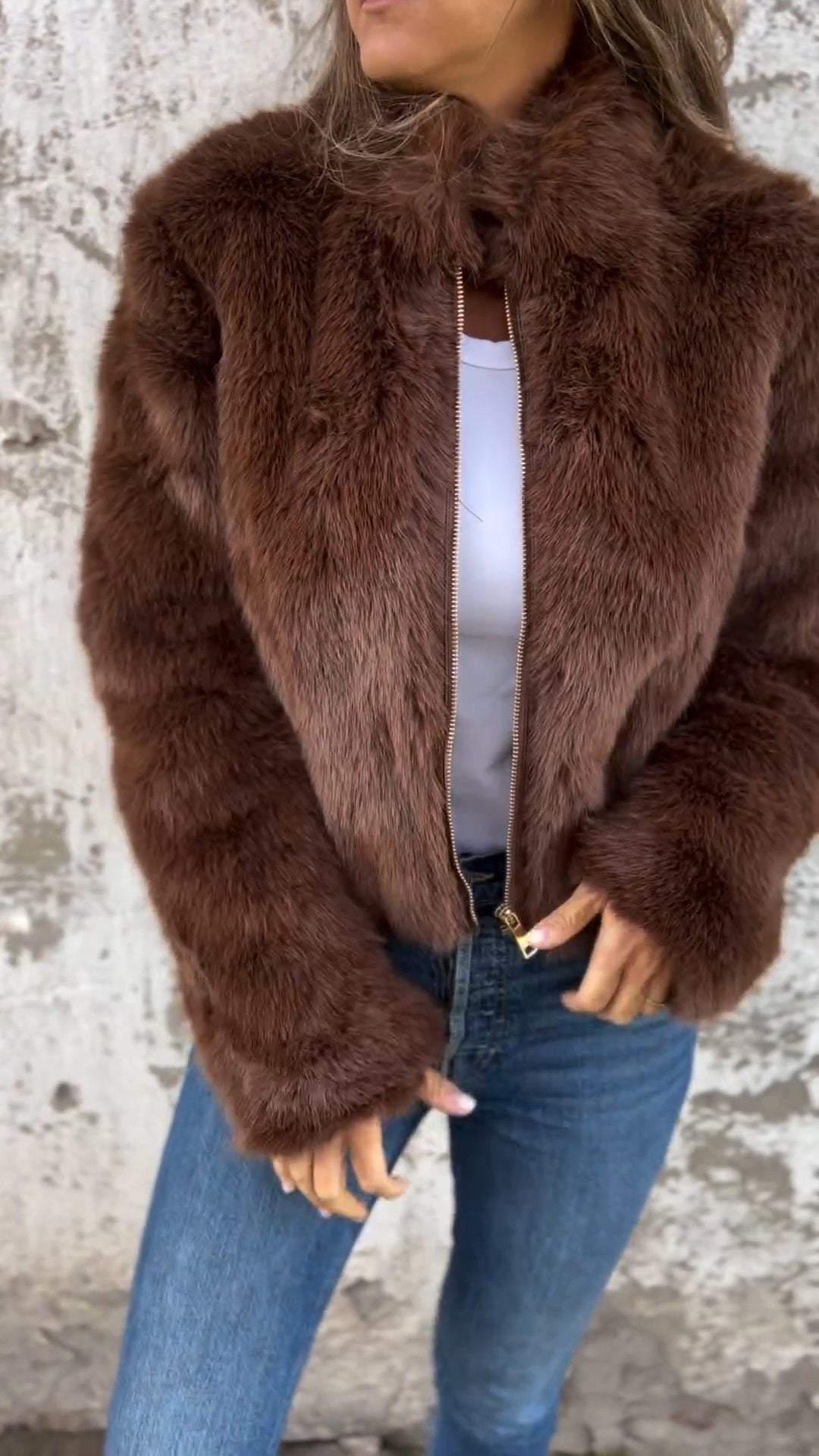 Veste décontractée zippée en fausse fourrure à col montant pour femme