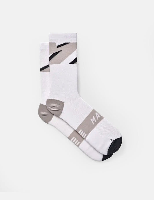 Evolve 3D Socks - White