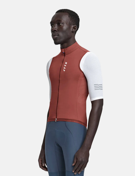 Draft Team Vest - Henna Red