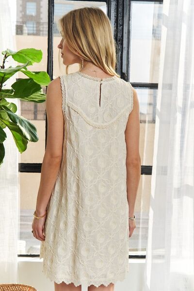 Robe droite sans manches à encolure ronde ADORA