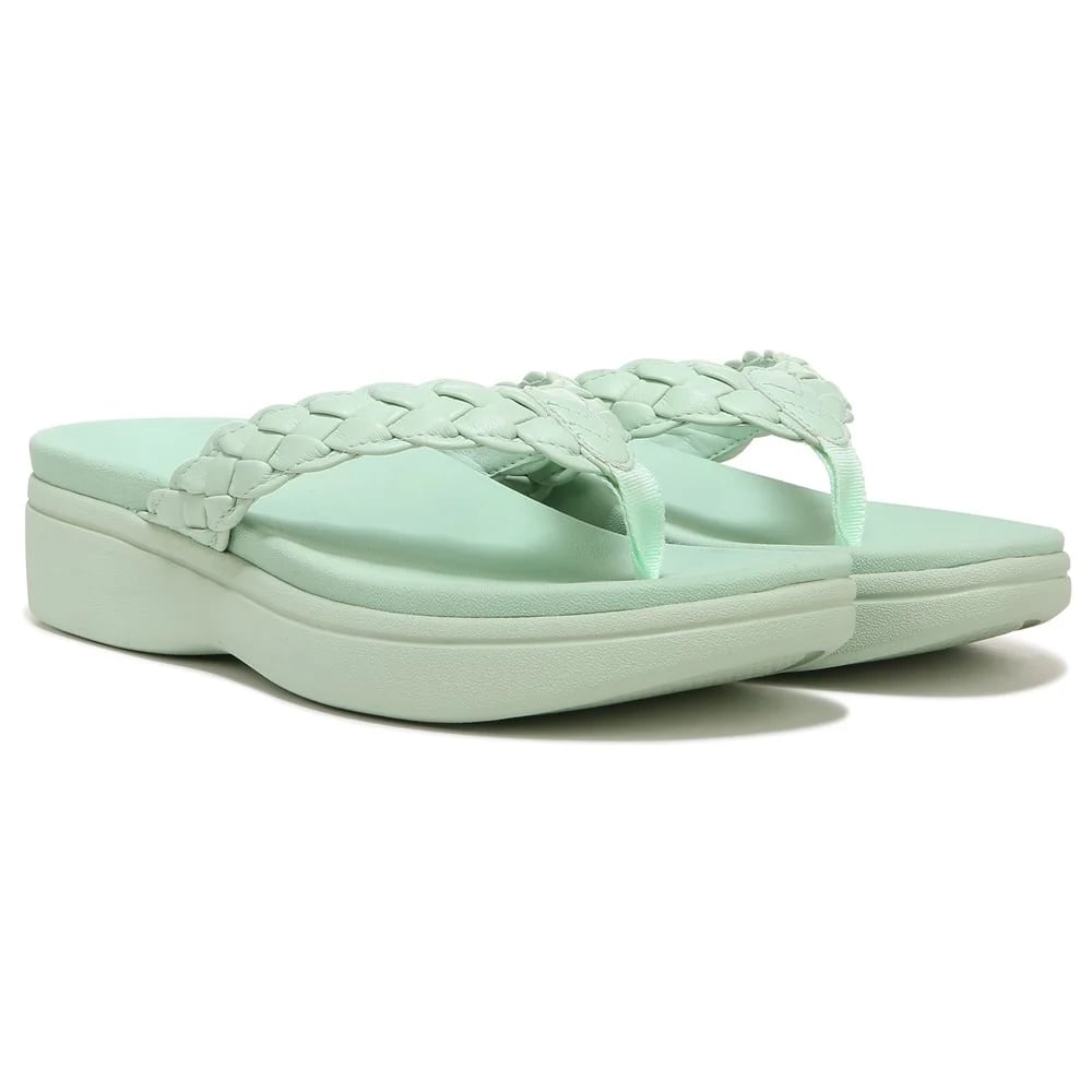 Sandales simples et offrant un bon maintien pour femme
