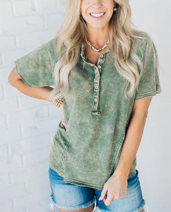 T-shirt boutonné délavé femme (Achetez-en 2, livraison gratuite)