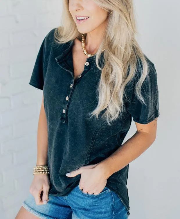 T-shirt boutonné délavé femme (Achetez-en 2, livraison gratuite)