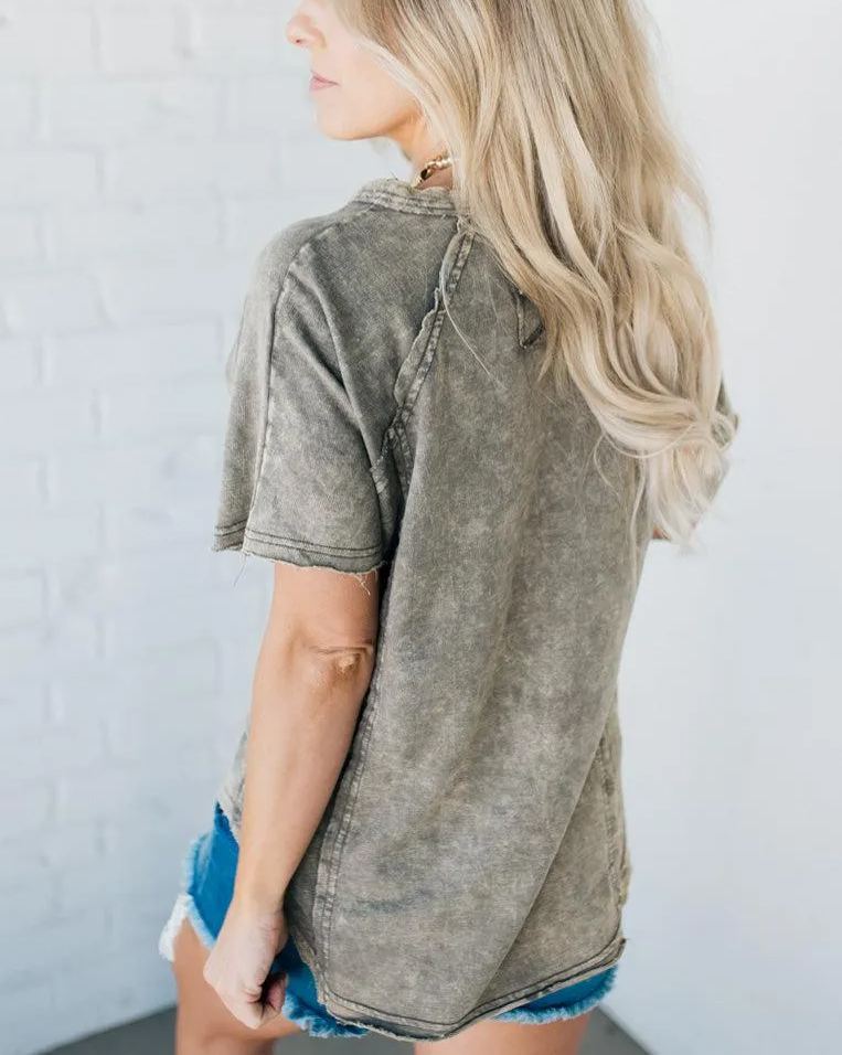 T-shirt boutonné délavé femme (Achetez-en 2, livraison gratuite)